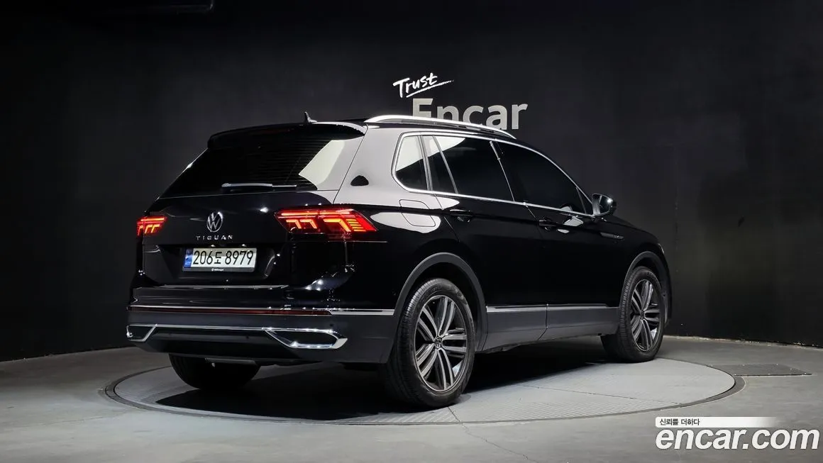 Volkswagen Tiguan 2023 из KR, фото 2
