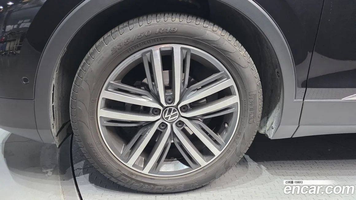 Volkswagen Tiguan 2023 из KR, фото 5