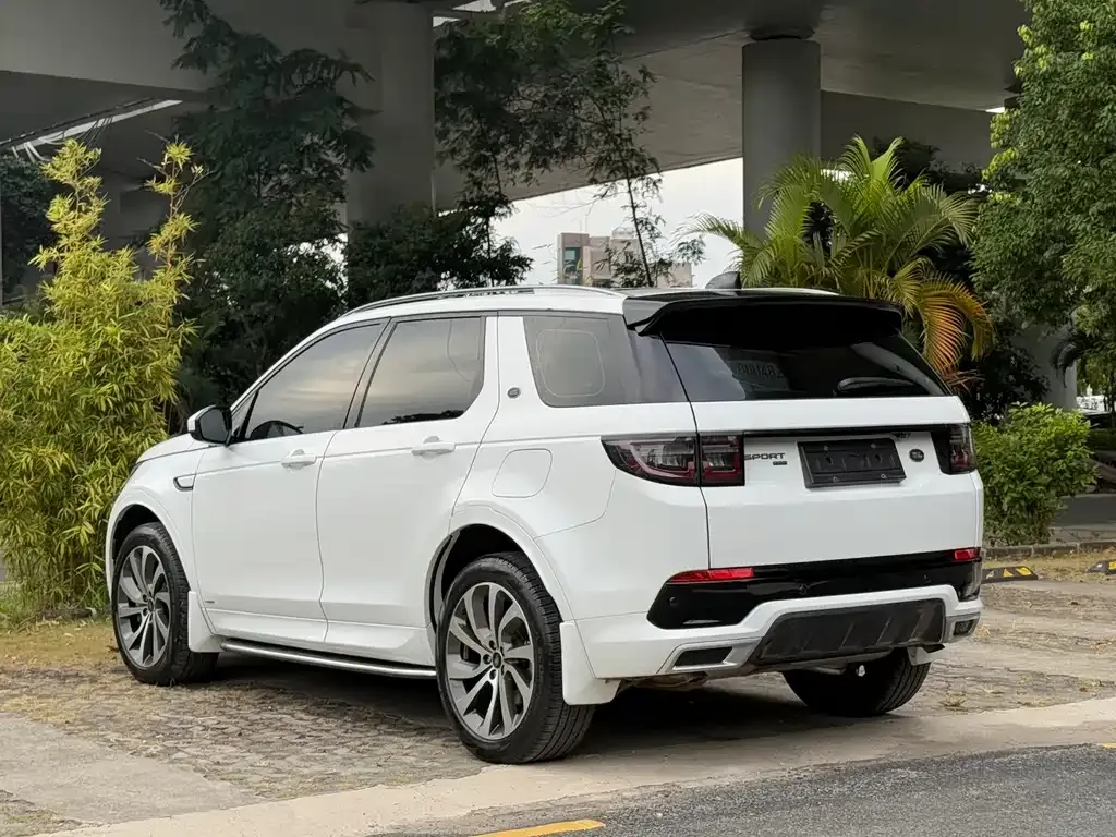 Land Rover Discovery Sport Hybrid 2022 из CN, фото 4