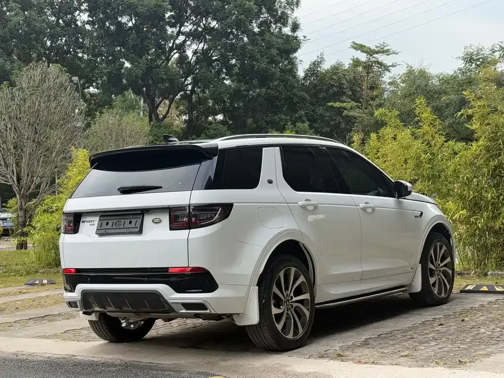 Land Rover Discovery Sport Hybrid 2022 из CN, фото 7