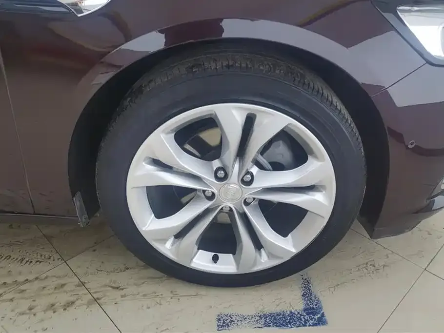 Buick LaCrosse 2022 из CN, фото 6