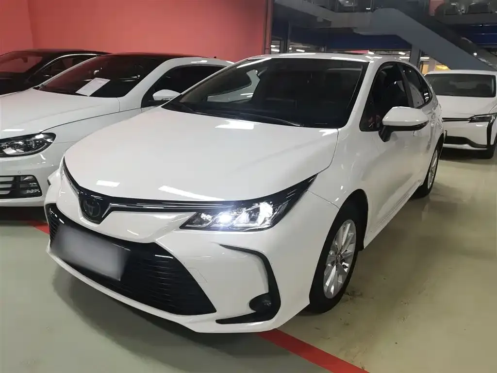 Toyota Corolla 2021 из CN, фото 1