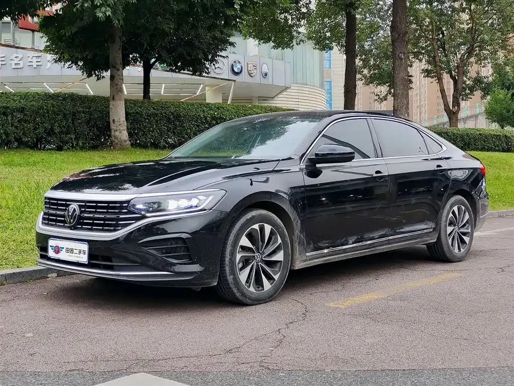 Volkswagen Passat 2023 из CN, фото 1