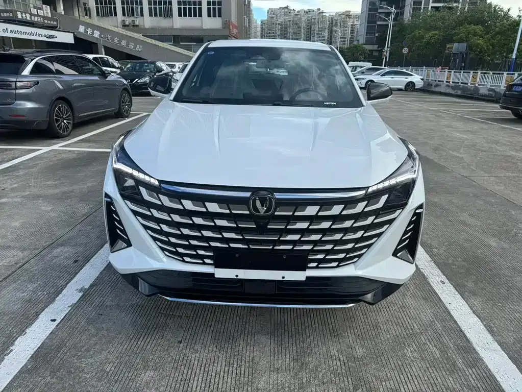 Changan UNI-Z 2025 из CN, фото 2