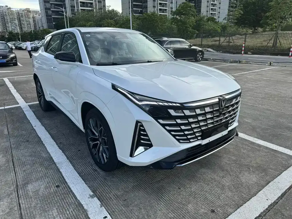 Changan UNI-Z 2025 из CN, фото 3