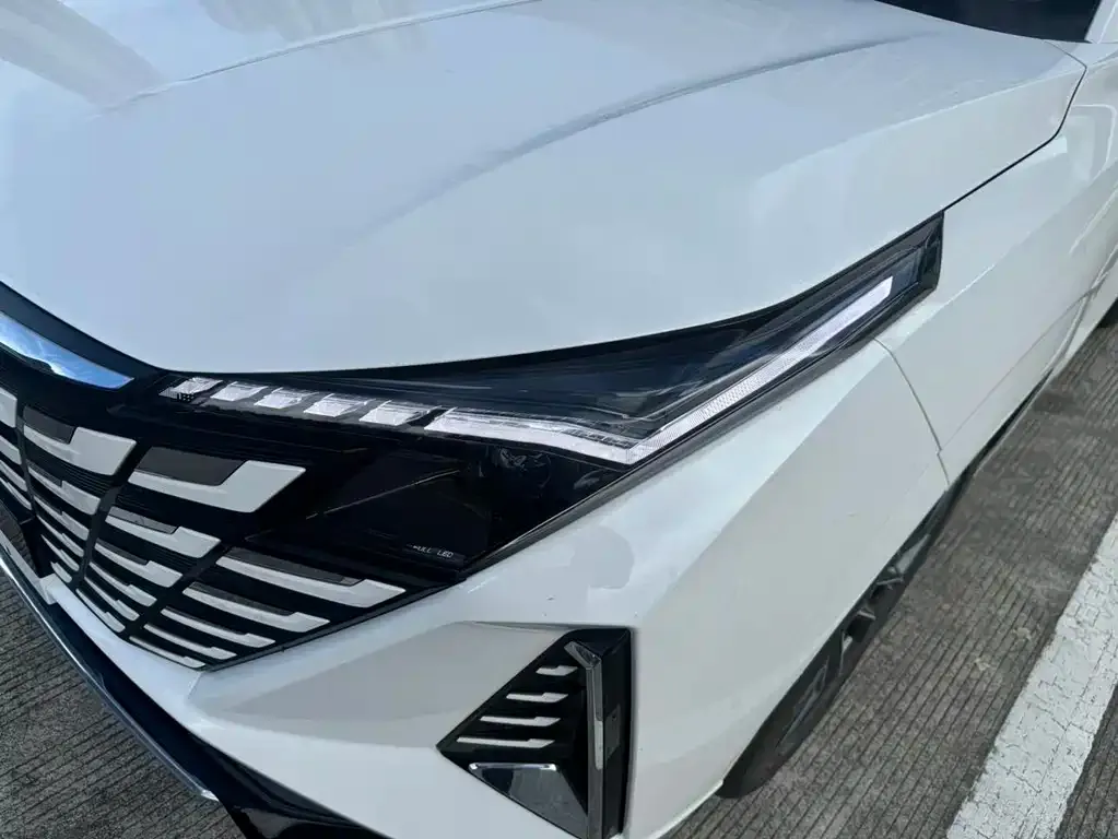 Changan UNI-Z 2025 из CN, фото 4