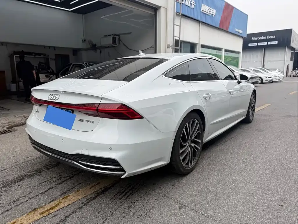 Audi A7 — фото 4