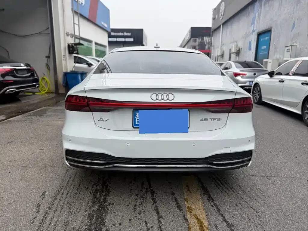 Audi A7 — фото 5