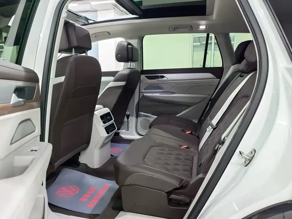Volkswagen Tavendor 2022 из CN, фото 6