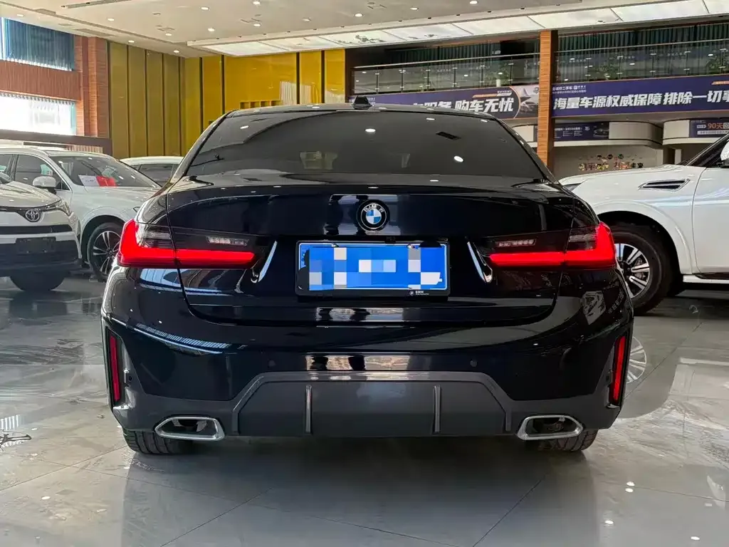 BMW 3 Series 2024 из CN, фото 5