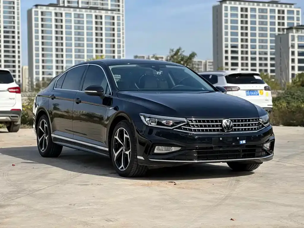 Volkswagen Magotan 2024 из CN, фото 3