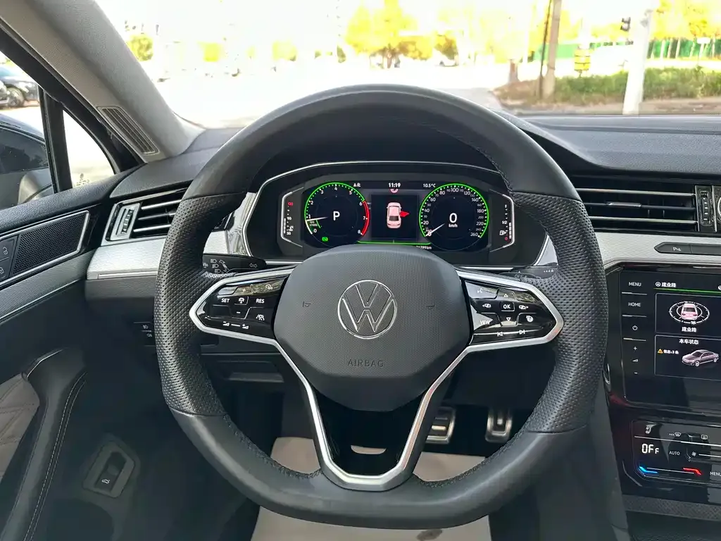 Volkswagen Magotan 2024 из CN, фото 6