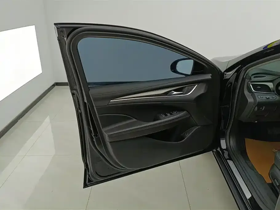 Buick LaCrosse 2023 из CN, фото 7