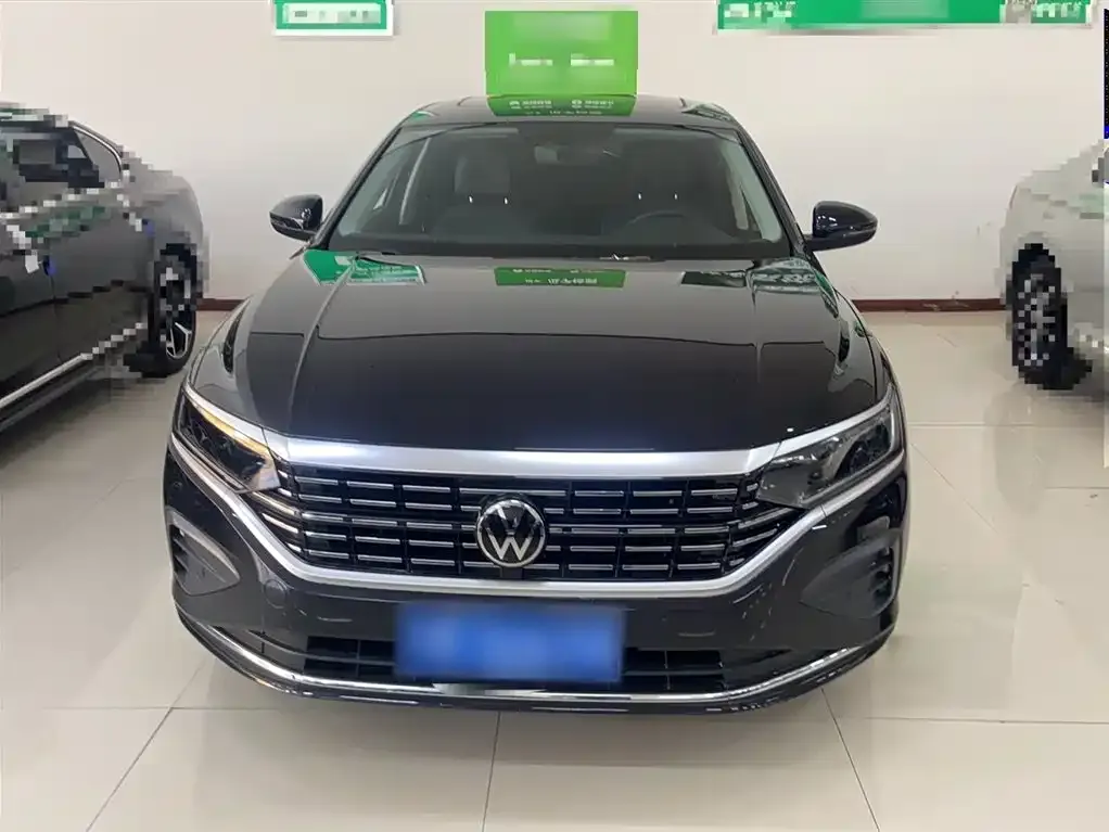 Volkswagen Passat 2023 из CN, фото 3