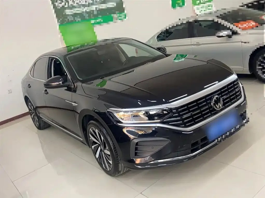Volkswagen Passat 2023 из CN, фото 4