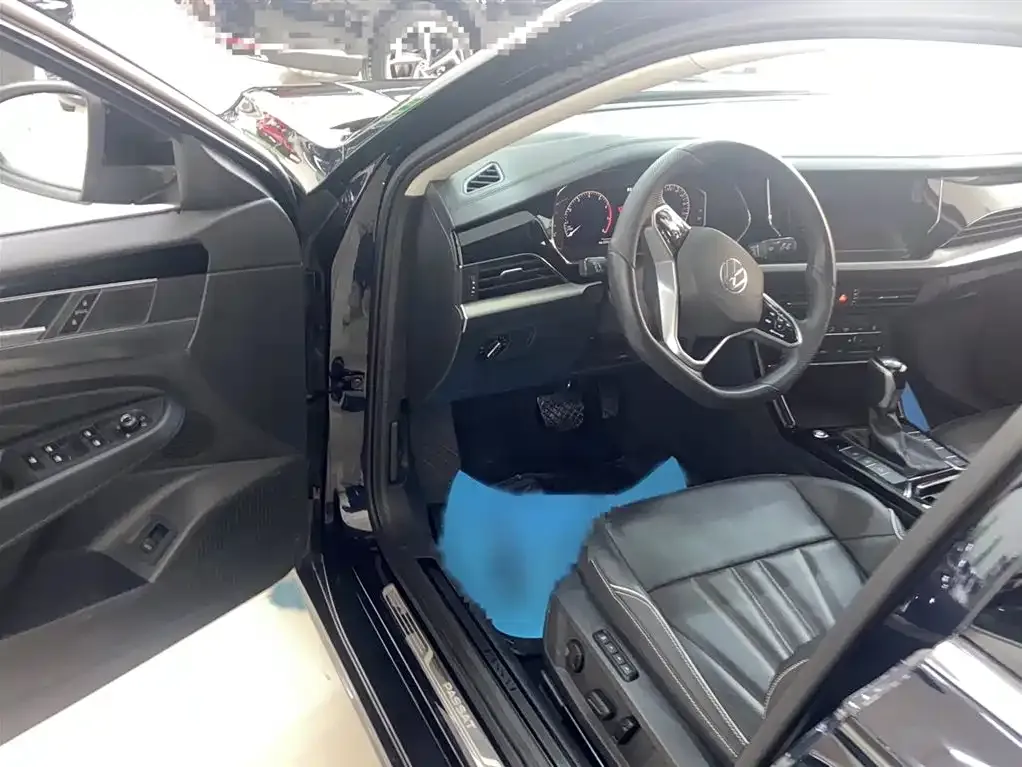 Volkswagen Passat 2023 из CN, фото 9