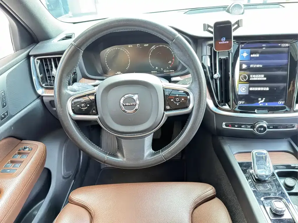Volvo S60 2021 из CN, фото 7