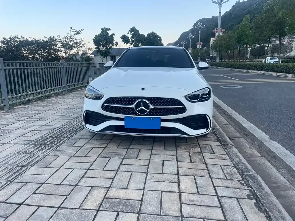 Mercedes-Benz C-Class 2024 из CN, фото 2