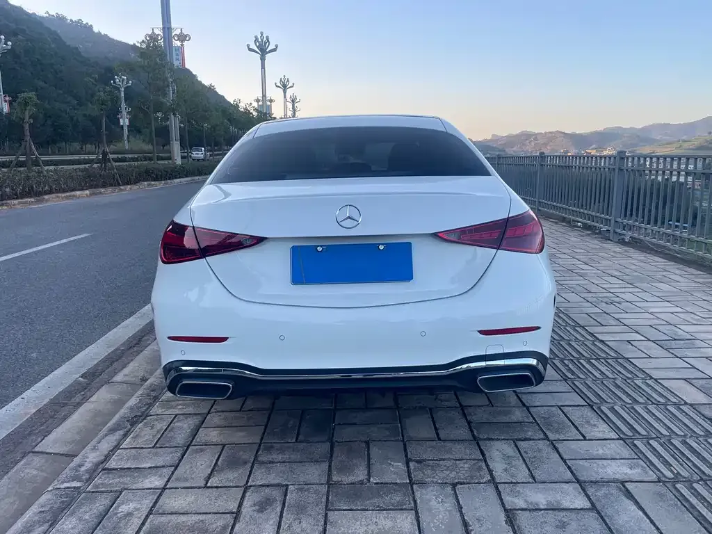 Mercedes-Benz C-Class 2024 из CN, фото 8