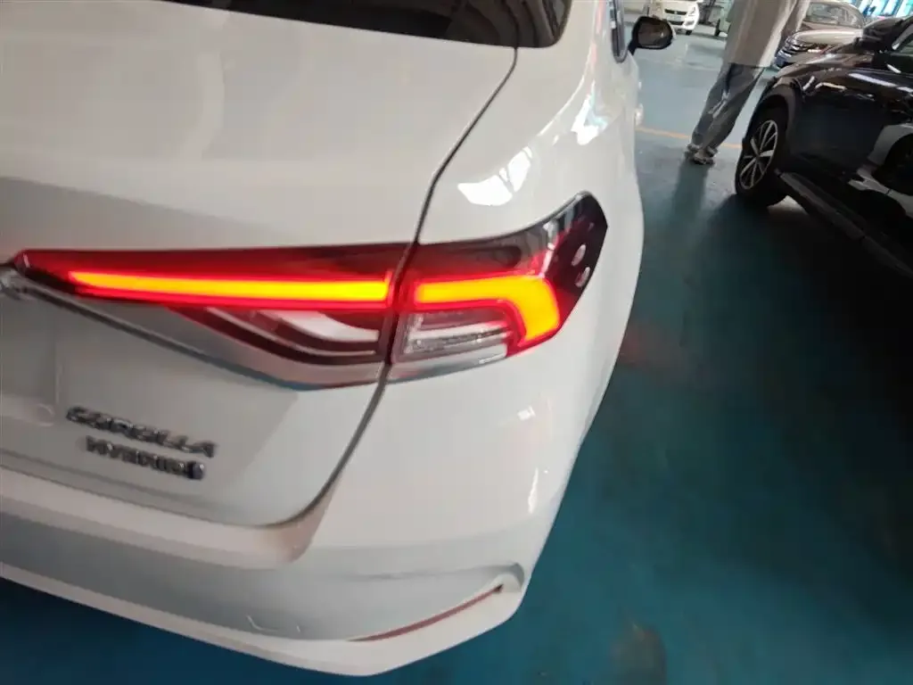 Toyota Corolla 2023 из CN, фото 8