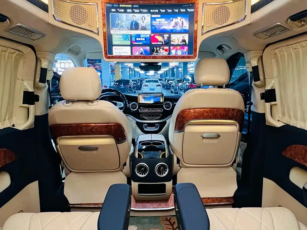 Mercedes-Benz Vito 2023 из CN, фото 4