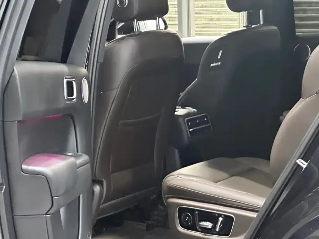 Li Auto L8 2023 из CN, фото 7