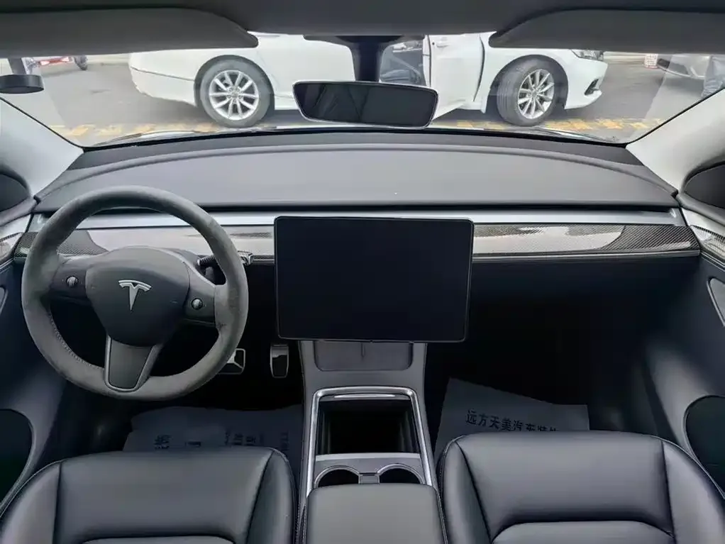 Tesla Model Y 2023 из CN, фото 4