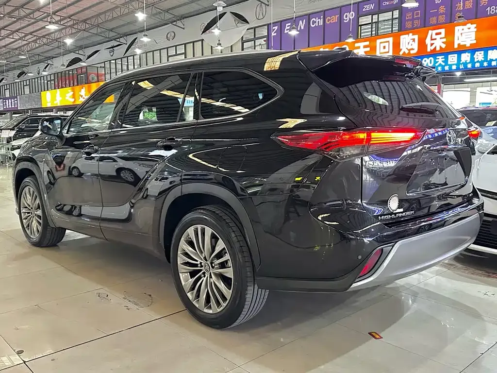 Toyota Highlander 2022 из CN, фото 4