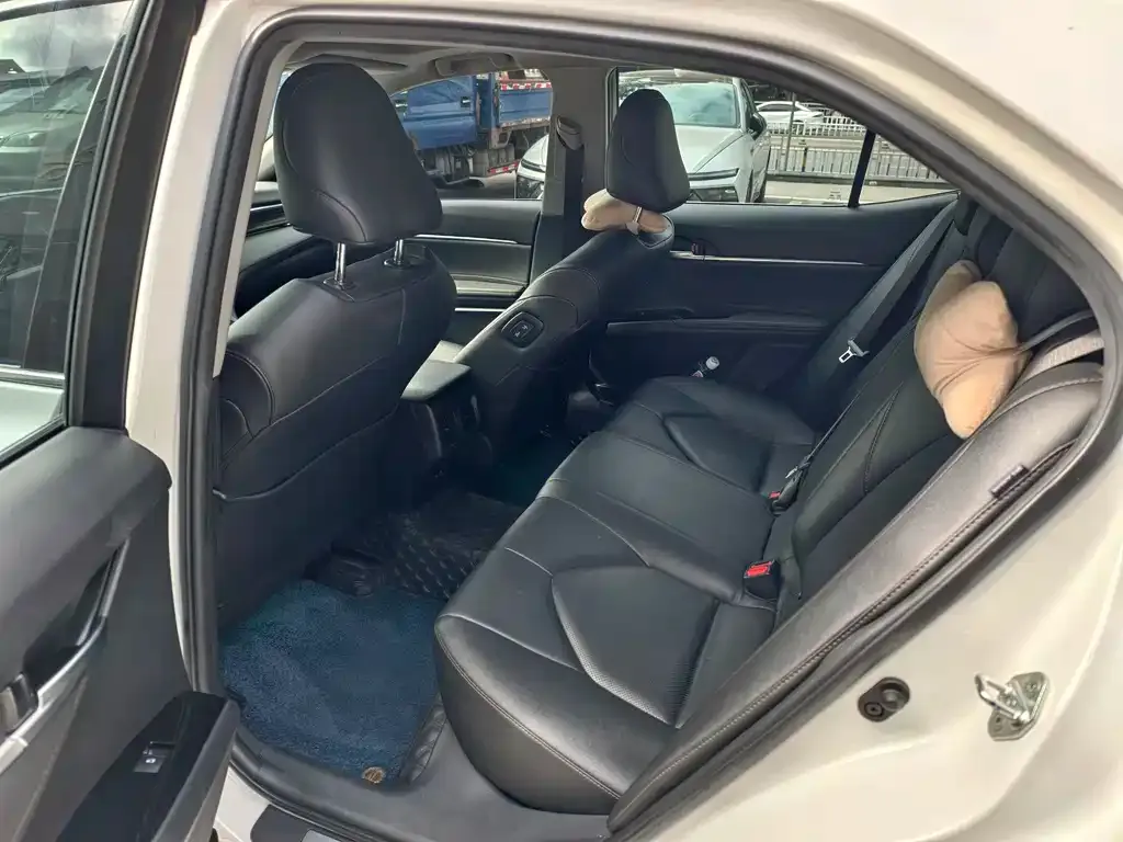 Toyota Camry 2021 из CN, фото 6
