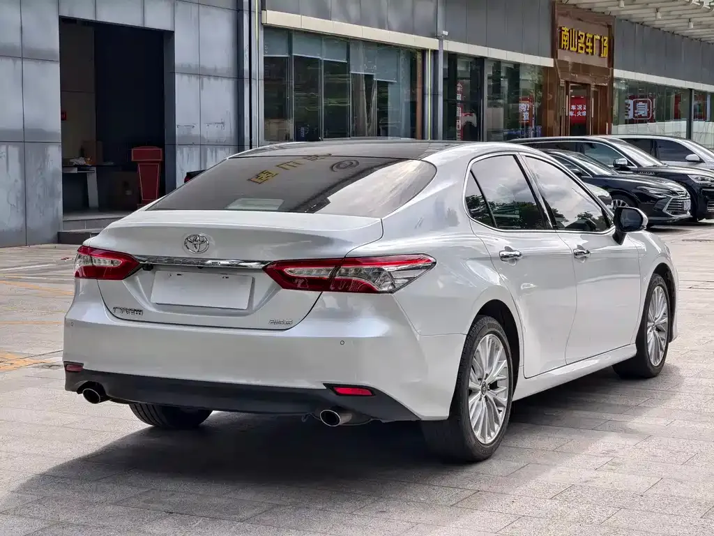 Toyota Camry 2021 из CN, фото 7