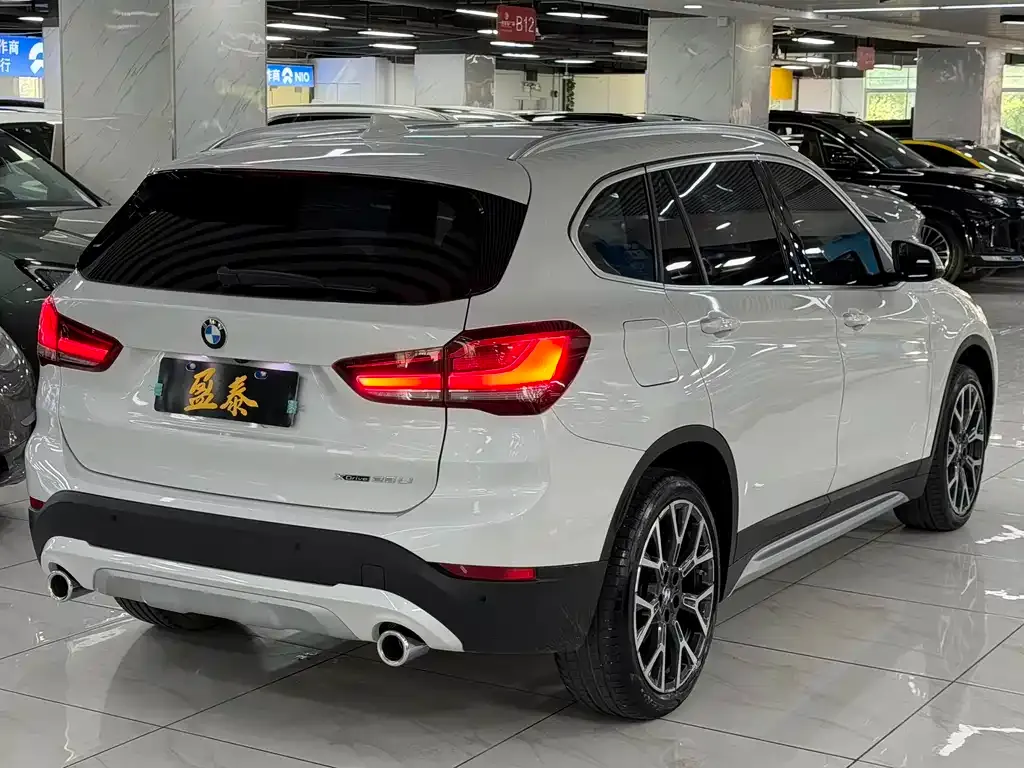 BMW X1 2022 из CN, фото 5