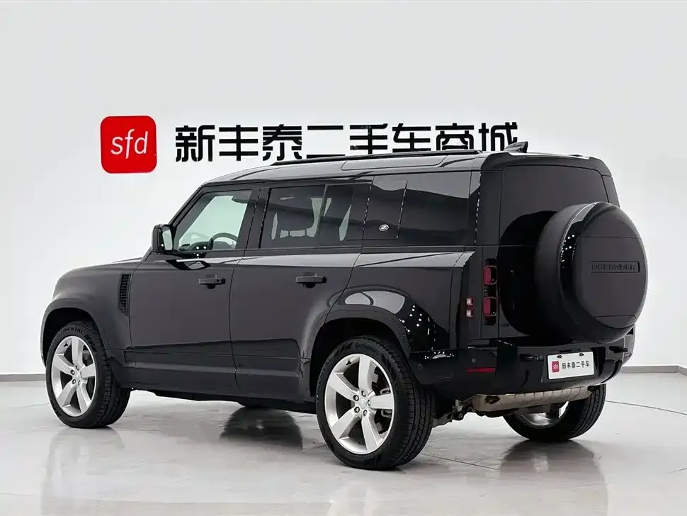 Land Rover Defender — фото 4