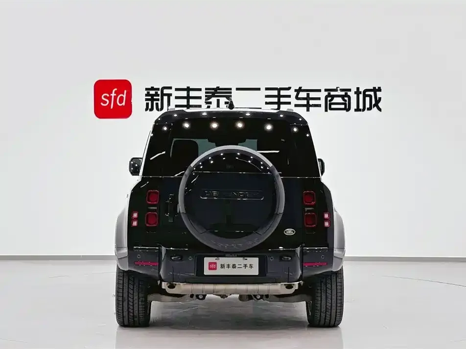 Land Rover Defender — фото 5