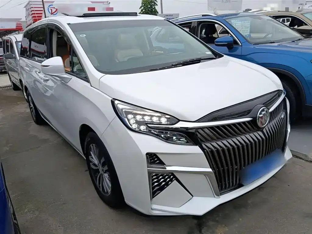 Buick GL8 2022 из CN, фото 4