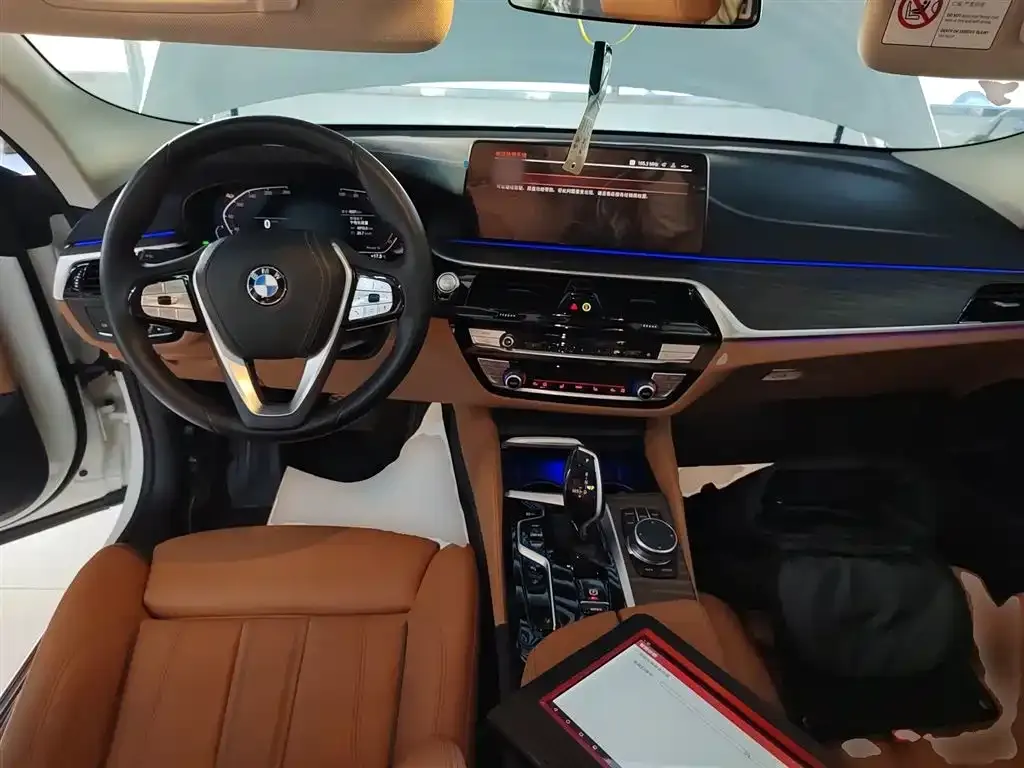 BMW 6 Series GT — фото 10
