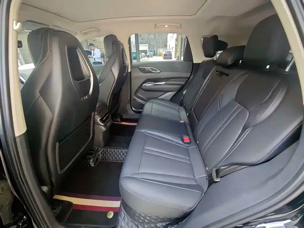 Hongqi HS3 PHEV 2025 из CN, фото 5