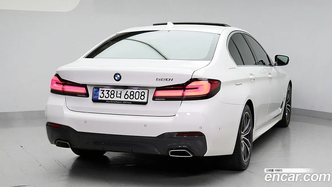 BMW 5-Series — фото 4
