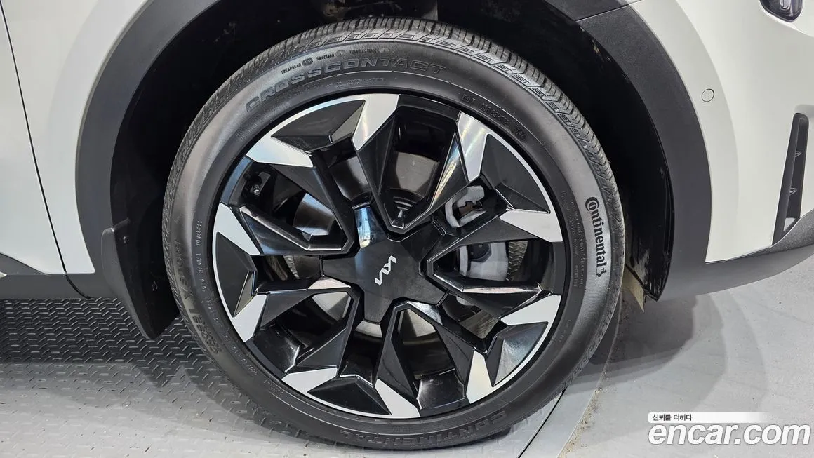 Kia Sorento — фото 5