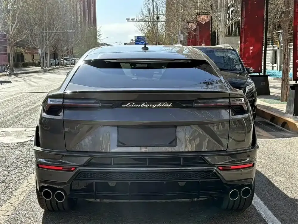 Lamborghini Urus — фото 5