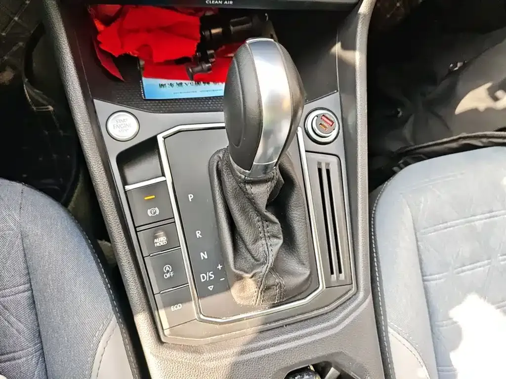 Volkswagen Lavida 2023 из CN, фото 7
