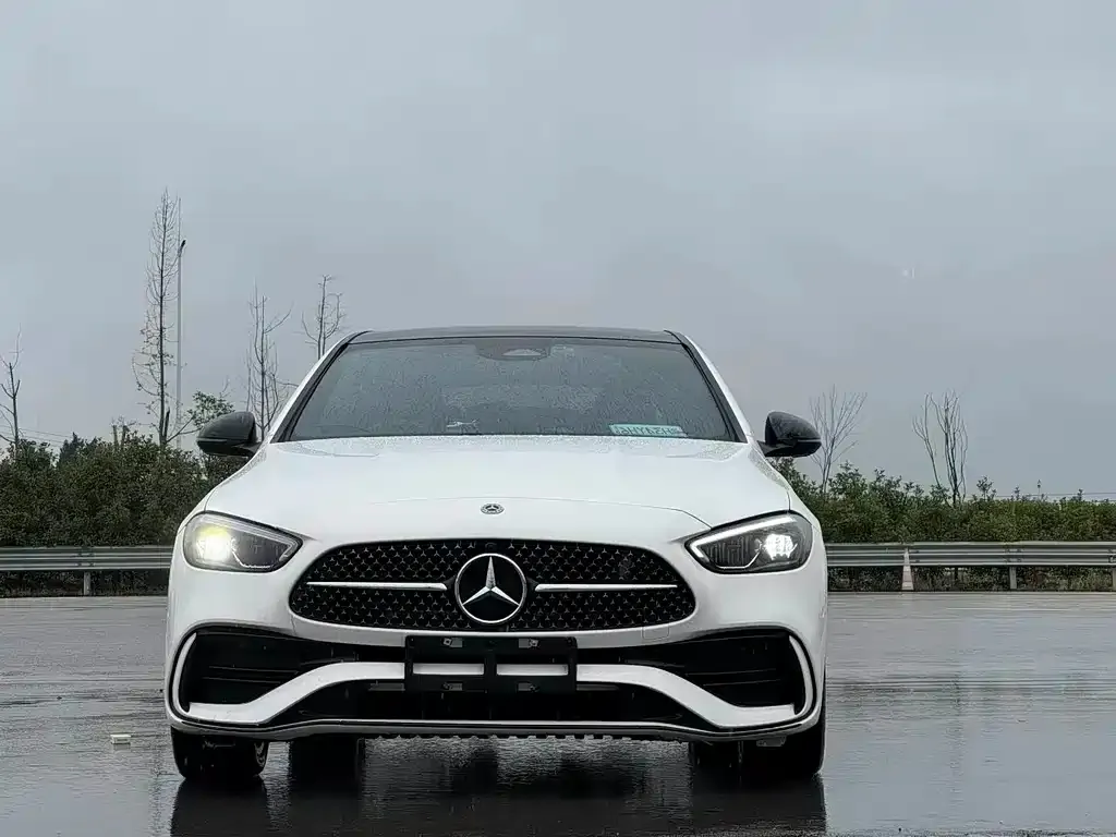 Mercedes-Benz C-Class 2023 из CN, фото 2