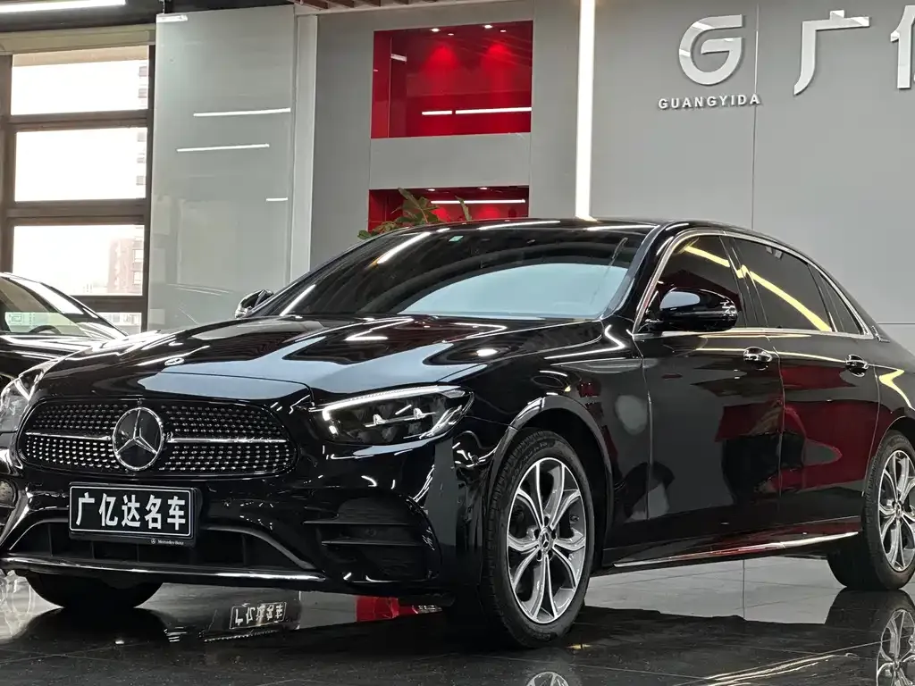 Mercedes-Benz E-Class 2023 из CN, фото 1