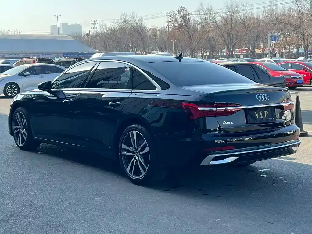 Audi A6L 2025 из CN, фото 9