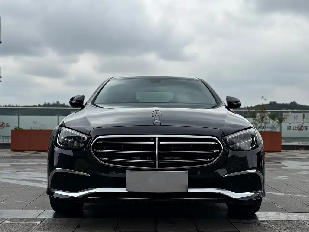 Mercedes-Benz E-Class 2023 из CN, фото 2