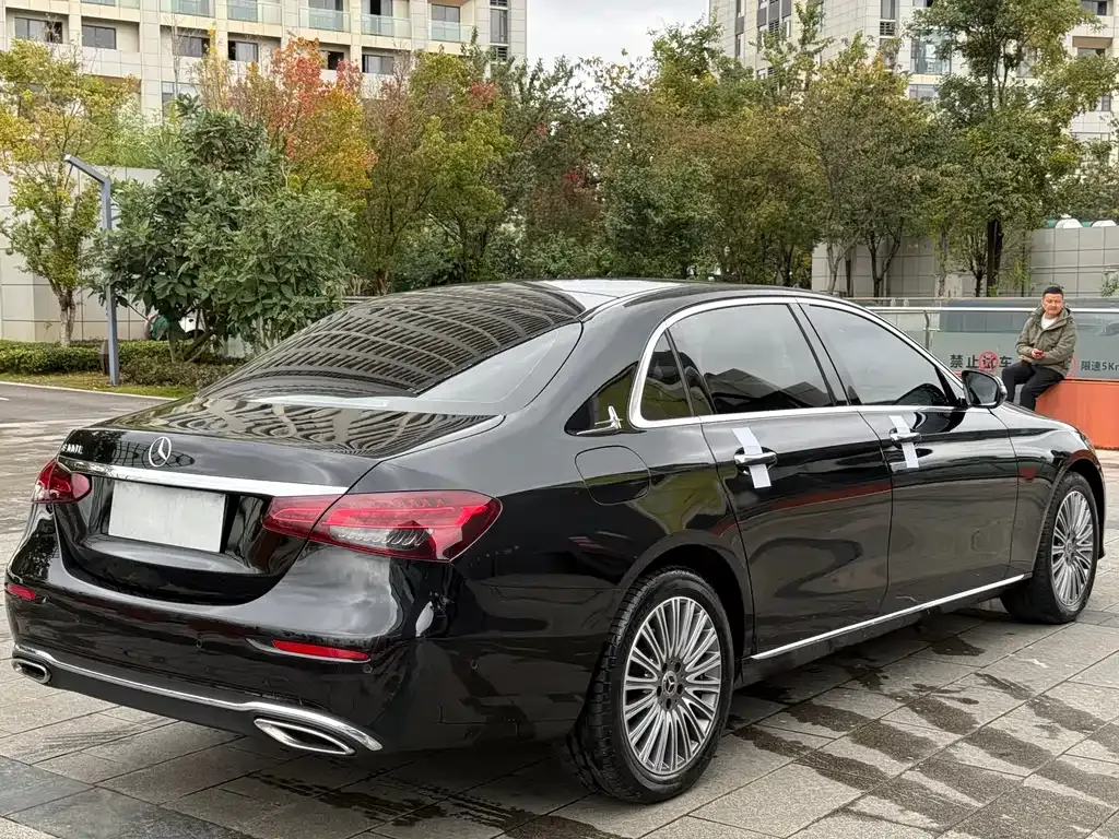 Mercedes-Benz E-Class 2023 из CN, фото 7