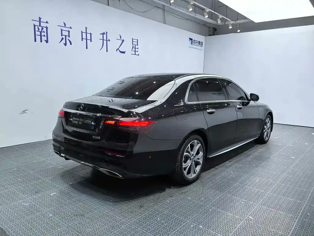 Mercedes-Benz E-Class 2022 из CN, фото 4