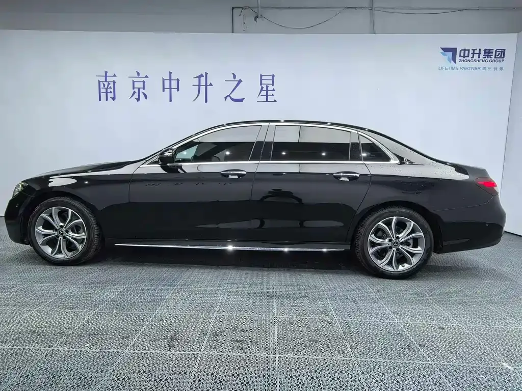 Mercedes-Benz E-Class 2022 из CN, фото 7