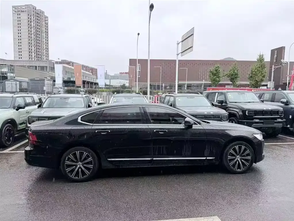 Volvo S90 2021 из CN, фото 8