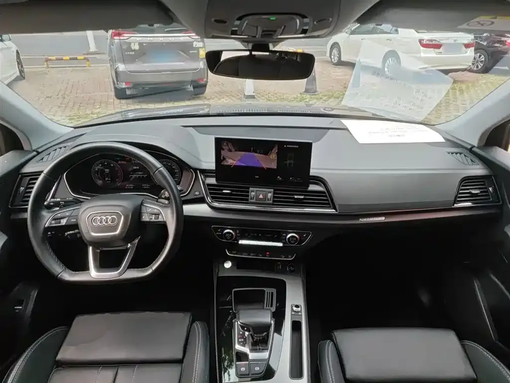 Audi Q5L 2022 из CN, фото 10