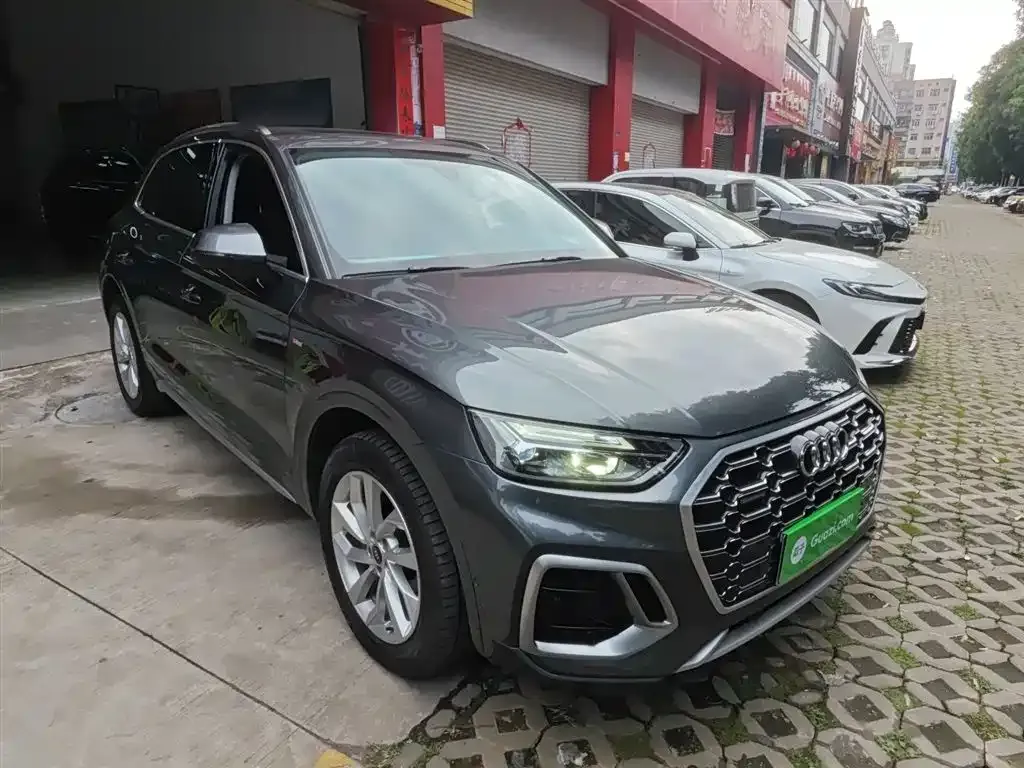 Audi Q5L 2022 из CN, фото 4
